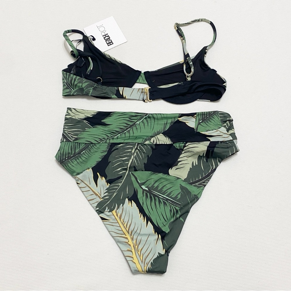 Beach Riot Bikini - Picture 3 of 11